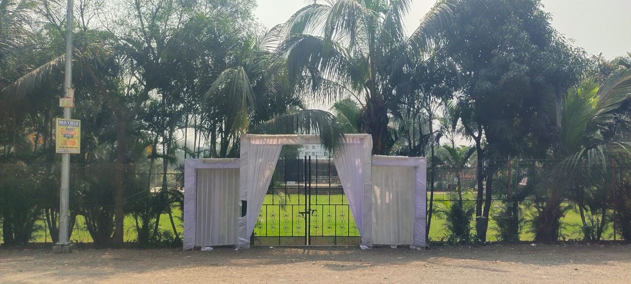 lawns.title - 1